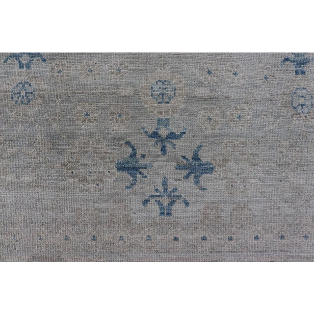 Textile Modern All-Over Floral Oushak With Light Gray Background and Neutral Colors For Sale - Image 7 of 12