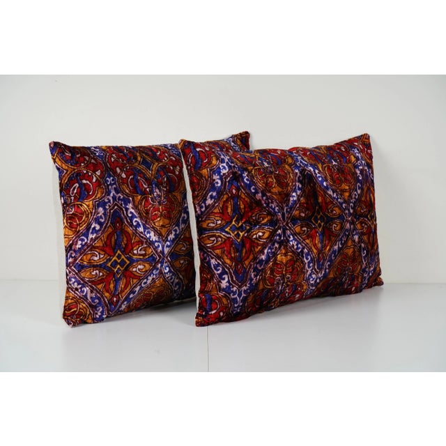 Mid-Century Modern Blue Velvet Cushion Cover - A Pair For Sale - Image 3 of 4