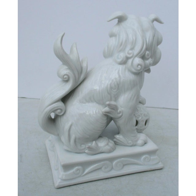 1970s Fitz & Floyd Blanc De Chine Foo Dog For Sale - Image 5 of 8