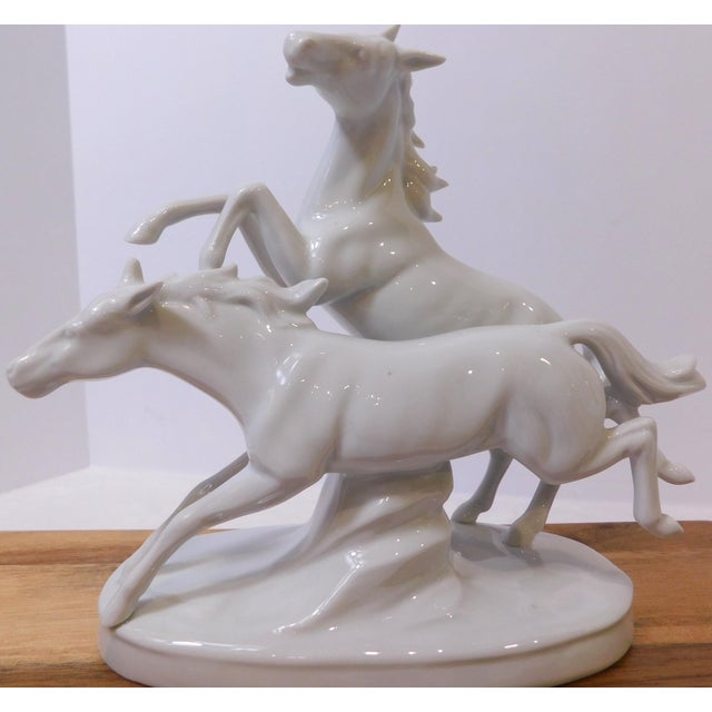 Carl Scheidig Galloping Horses – Gräfenthal German Porcelain Sculpture For Sale - Image 4 of 18