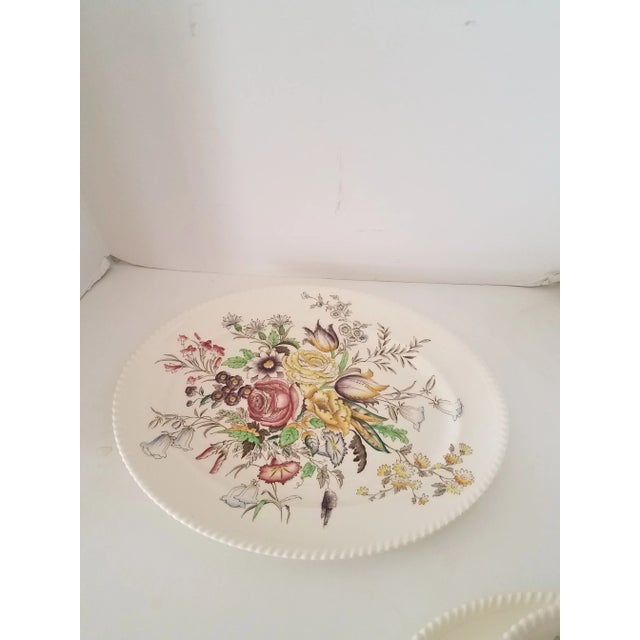 Victorian Vintage 1940s Johnson Bros. Windsor Ware Porcelain "Garden Bouquet" Pattern Serveware, England - 3 Pieces For Sale - Image 3 of 9