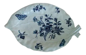 18th Century Worcester Blue & White Leaf Form Dish