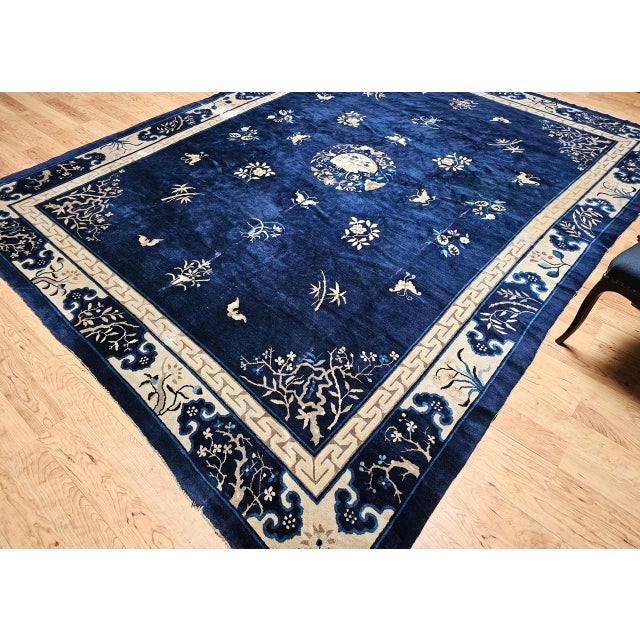 Chinese Antique Chinese Art Deco Rug, Hand-Knotted Wool Pile, Floral Motifs, 9' x 12' For Sale - Image 3 of 14