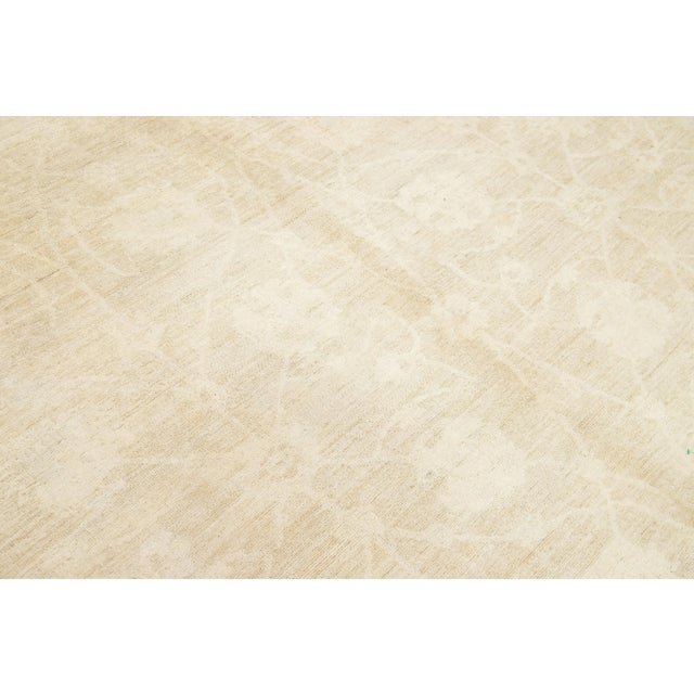 Room Size Modern Peshawar Handmade Wool Rug With Floral Design For Sale In New York - Image 6 of 9