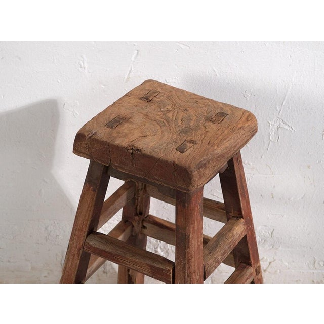 Small Antique Stool in Elm, 1900s For Sale - Image 3 of 7