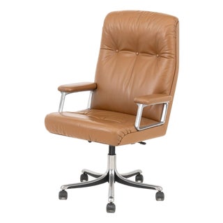 Osvaldo Borsani Swivel Office Highback Chair P125 For Sale