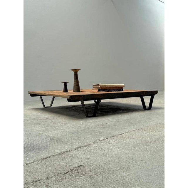 Vintage Industrial Palette Coffee Table in Wood and Steel, Germany, 1930s For Sale - Image 4 of 17