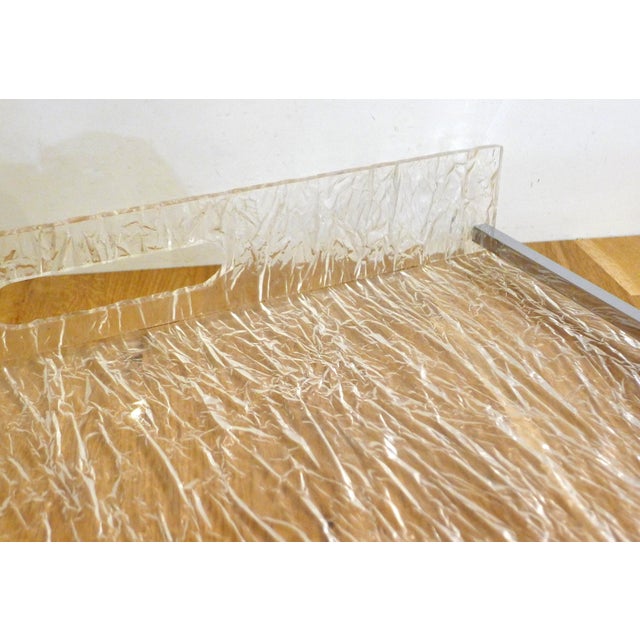 Large Vintage Serving Tray in Frosted Acrylic Glass with Chrome Trim, 1970s For Sale - Image 15 of 17