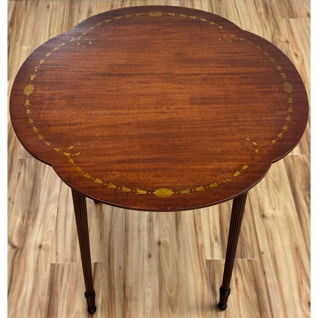 Traditional Antique Federal Style Imperial Mahogany Wood Side Table For Sale - Image 3 of 8