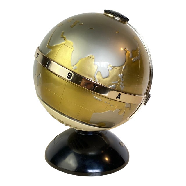 Vintage Vista NTR-6g Globe Transistor Six Radio, Japan, Mid-Century For Sale