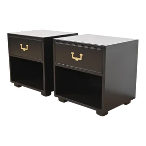 Henredon Mid-Century Modern Hollywood Regency Black Lacquered Campaign Nightstands, Newly Refinished