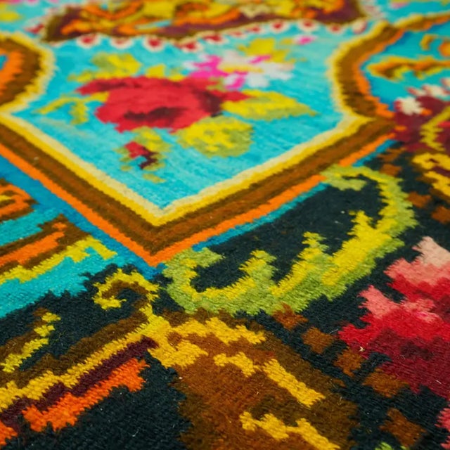 Vintage Romanian Handwoven Wool Kilim Rug with Floral Folk Pattern, 1970s For Sale - Image 4 of 12