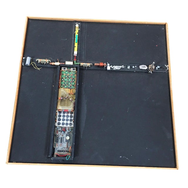 Abstract "Stations of the Cross" Untitled 5 Artography Wall Sculpture by Pasqual Bettio For Sale In Los Angeles - Image 6 of 7