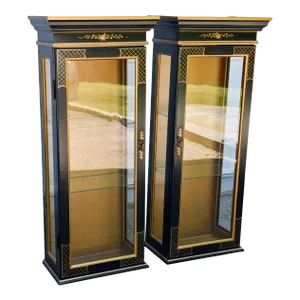 Late 20th Century Vintage Black Lacquer and Hand Painted Lighted Chinoiserie Display Cabinets—A Pair