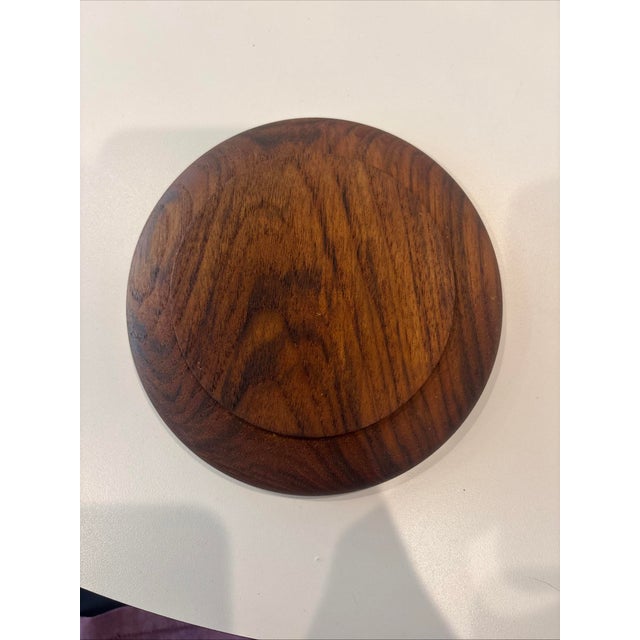 Wood 1960s Mid-Century Modern Kay Bojesen Denmark Finn Juhl Teak Wood Plates & Bowls- Set of 12 For Sale - Image 7 of 7