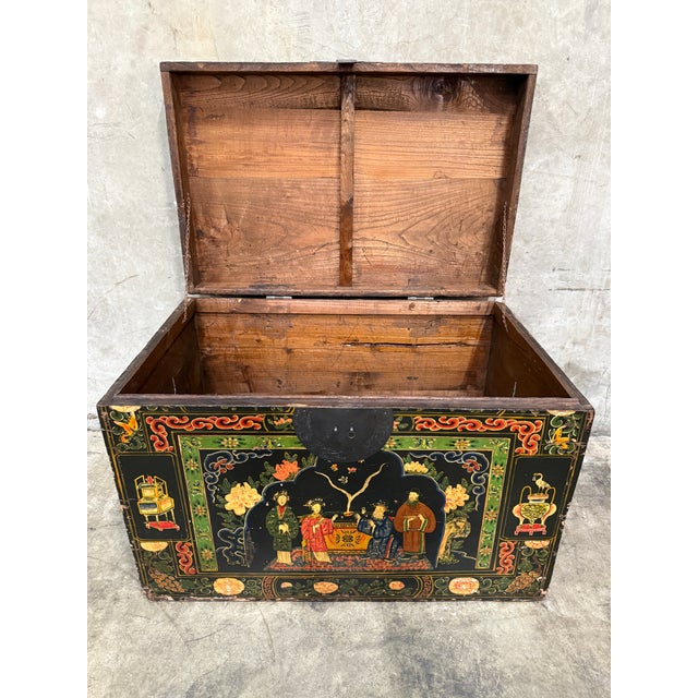 Antique Chinese Opera Trunk Hand Painted Wedding Chest Floral Motif For Sale - Image 11 of 17