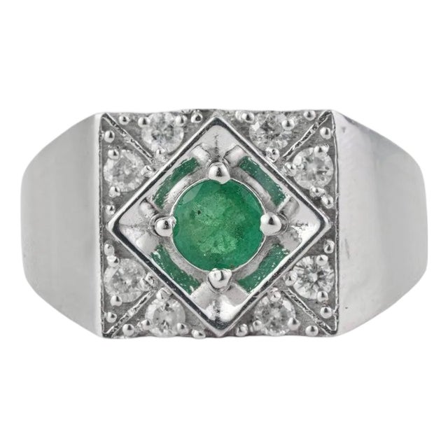 Classic Retro Inspired Emerald Cocktail Wide Band, Size 7.5 For Sale