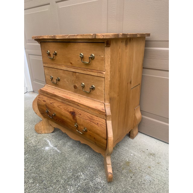 English Antique Scandinavian Pine Bombay Chest With Sculptural Silhouette For Sale - Image 3 of 14