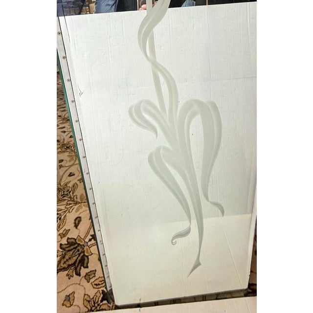 Mid 20th Century Art Nouveau Etched Three Panel Mirrored Screen Room Divider For Sale - Image 5 of 10