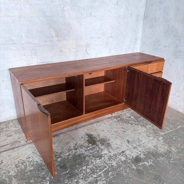 Mid-Century Teak Low Sideboard by McIntosh, 1960s For Sale - Image 9 of 10