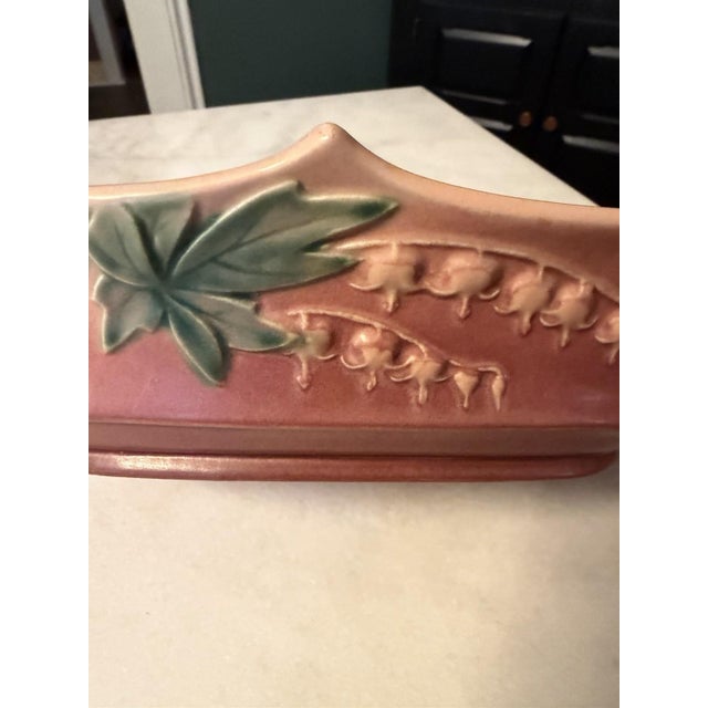 Roseville Bleeding Heart Pink ca.1938 Vintage Art Ceramic Bowl 383-12" For Sale - Image 9 of 12