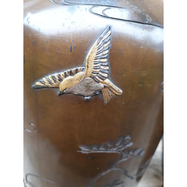 Meiji Era Bronze Vases with Precious Metal Inlays by Kumagaya, Japan, 1890s, Set of 2 For Sale - Image 5 of 12