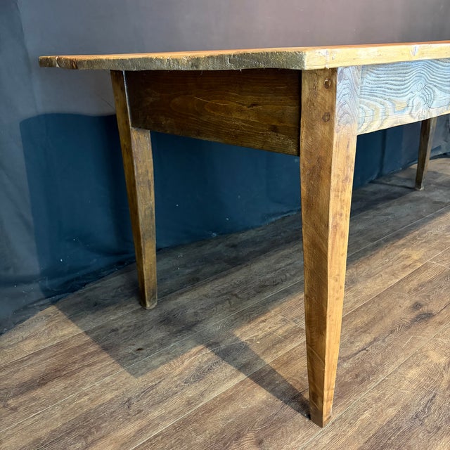 French Provincial Farmhouse Dining Table With Plank Top and Tapered Legs For Sale - Image 4 of 9