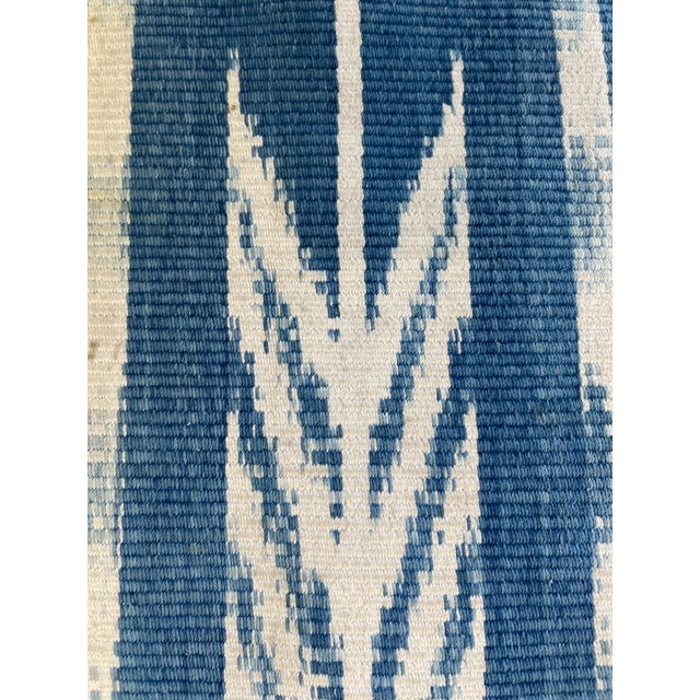 1980s Hand Woven Natural Indigo and White Cotton Flat Weave Dhurrie Rug For Sale - Image 5 of 9