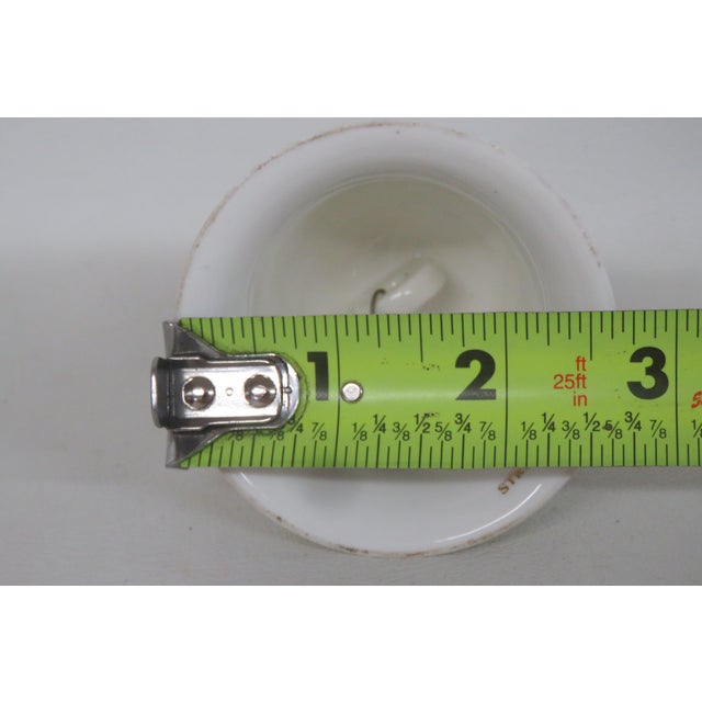White Wedgwood England Wild Strawberry Bell Fine Bone China With Gold Gilt Trim 4738b For Sale - Image 8 of 10