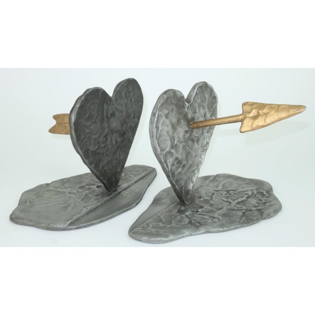 Postmodern Michael Aram Brutalist Heart & Arrow Bookends, a Pair For Sale - Image 3 of 10