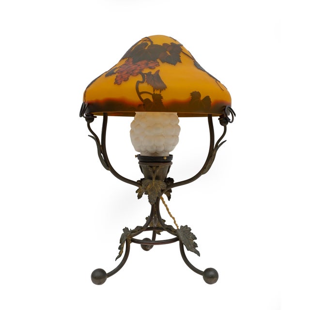 Metal Art Nouveau Cameo Bulb Glass and Bronze Table Lamp from Emile Gallé, France, 1900s For Sale - Image 7 of 10