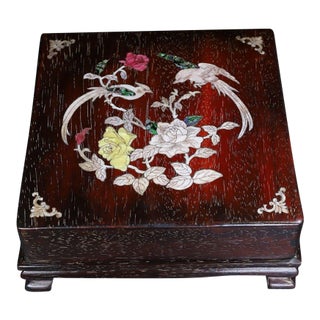 Zitan Wood Square Box Inlaid With Mother-of-Pearl Bird Motif For Sale