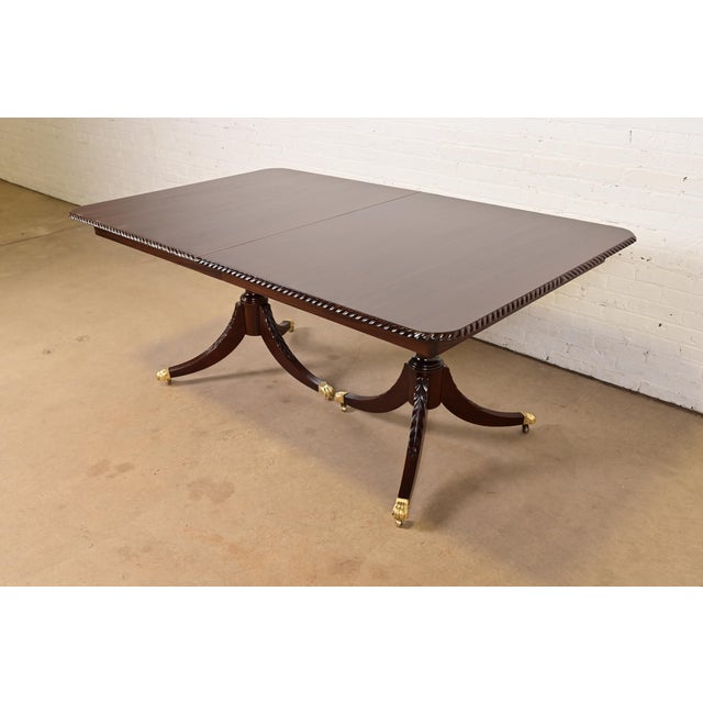 English Baker Furniture Style Georgian Mahogany Double Pedestal Extension Dining Table, Newly Refinished For Sale - Image 3 of 15