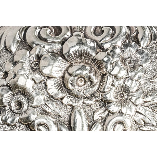 Stunning Ornate Floral Repoussé Antique Gorham Sterling Silver Jewelry Tray Vanity Catchall Luxury For Sale - Image 4 of 13