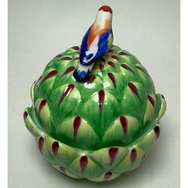 Ceramic Vintage Mottahedeh Sir Humphrey Wakefield Stately Homes Artichoke Bird Trinkle Box For Sale - Image 7 of 7