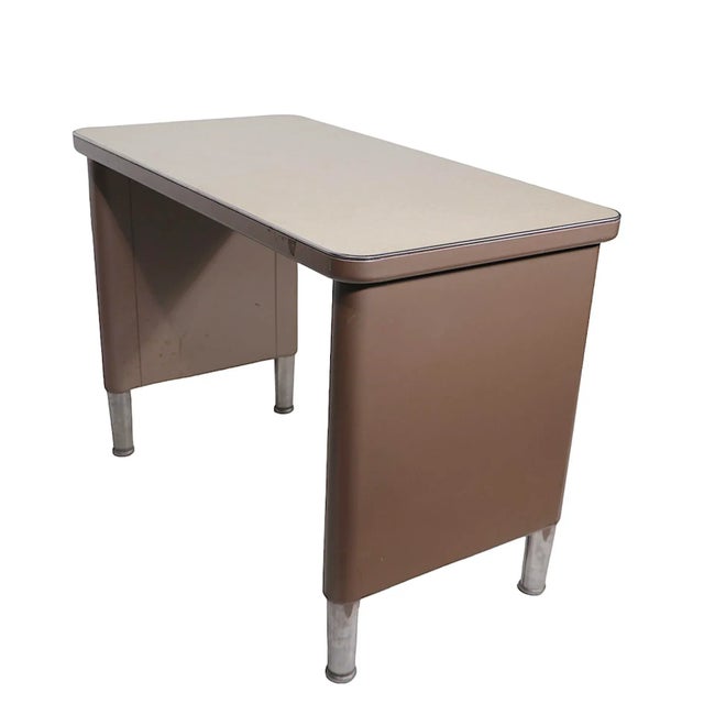 Mid 20th Century Vintage Tanker Style McDowell and Craig Industrial Furniture Computer Writing Desk C. 1960's For Sale - Image 5 of 12