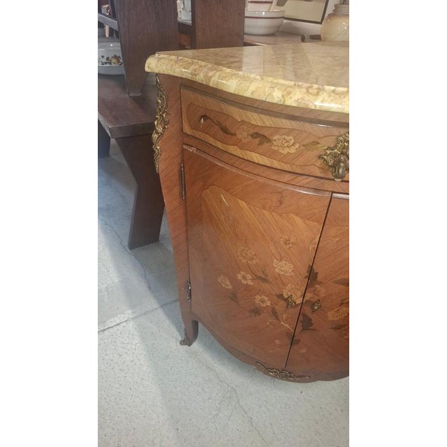 Louis XV Corner Cabinet in Marquetry, 1960 For Sale - Image 3 of 10