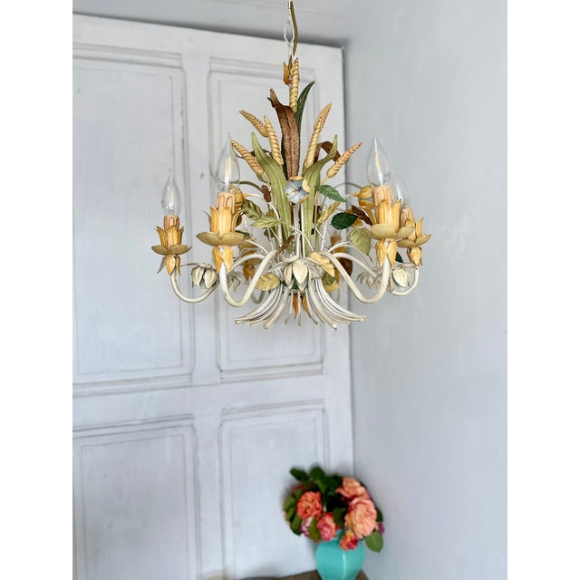 Cream French Floral and Wheat Tole 6-Light Chandelier from Sofidis FlorArt, Late 20th Century For Sale - Image 8 of 18