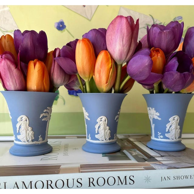 1960s 1960s Wedgwood Blue and White Jasperware Vase For Sale - Image 5 of 10