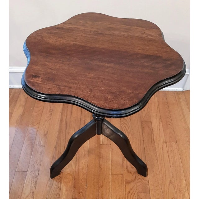 Scallop Mahogany Tilt Top Side Table Antique For Sale - Image 4 of 12