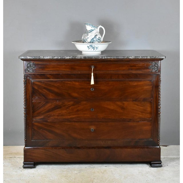 19th Century French Mahogany Chest of Drawers For Sale - Image 15 of 17
