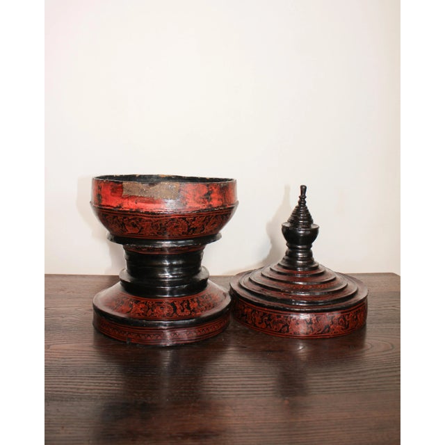 This vessel dates to the 19th century, and is in a pagoda style shape, with fauna and decorative patterns finely rendered...