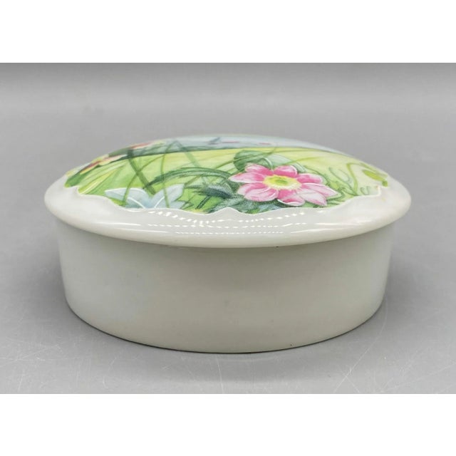Vintage French Limoges Le Roy Porcelain Floral Trinket/ Jewelry Box For Sale - Image 9 of 13