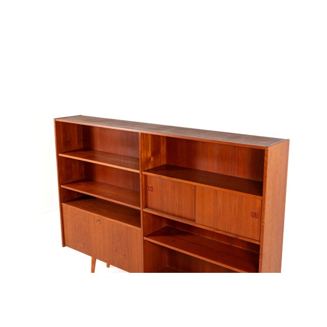 Mid-Century Modern Danish Teak Veneer Bookcase, 1960s For Sale - Image 4 of 13