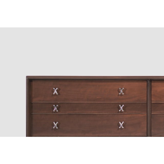 Wood Ten Drawer Dresser by Paul Frankl, C. 1950s For Sale - Image 7 of 11