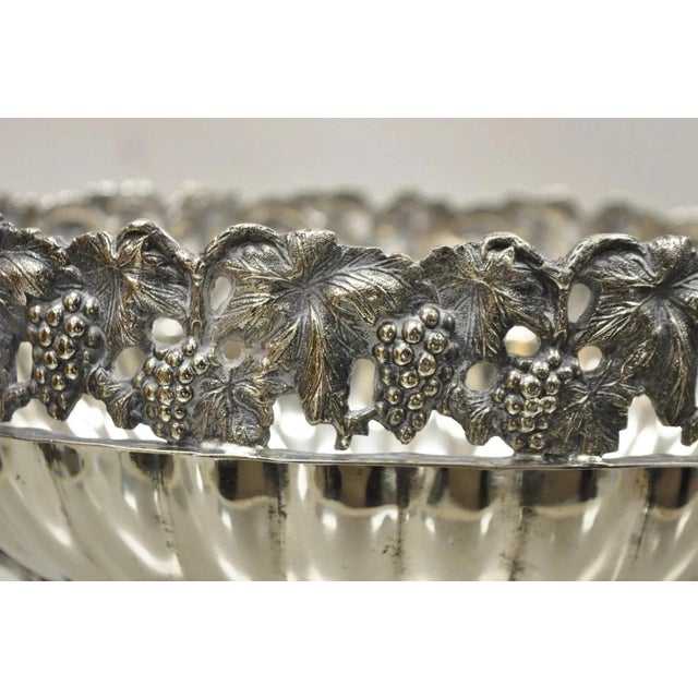 Early 20th Century Antique Victorian Silver Plated Grapevine Oval Twin Handle Centerpiece Fruit Bowl For Sale - Image 5 of 10