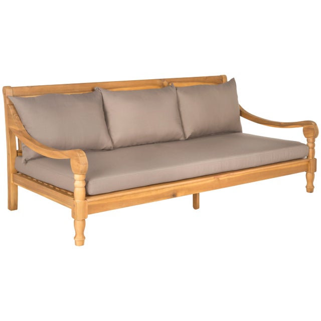 The ultimate indulgence, the daybed recalls the casual elegance of a bygone era with generous proportions and classic...