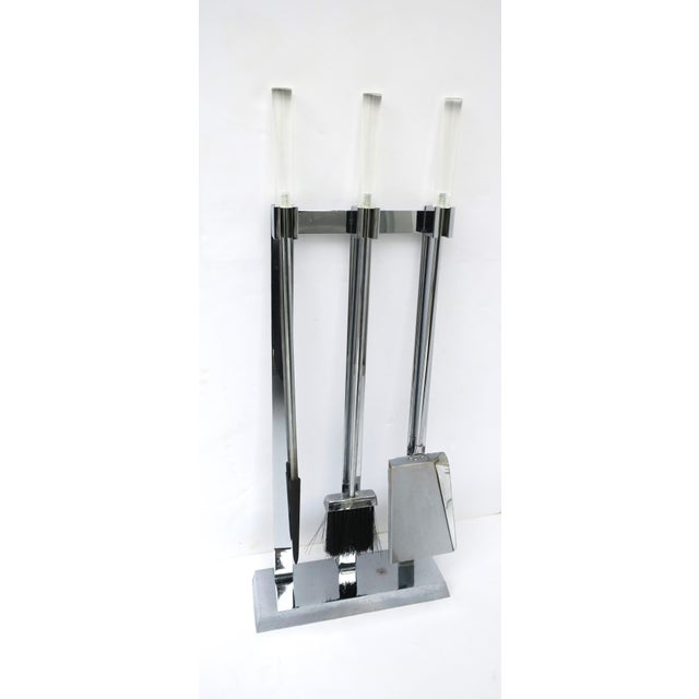 Alessandro Albrizzi Albrizzi Style Metal Chrome and Lucite Fireplace Tools, Set, Late 20th Century For Sale - Image 4 of 10