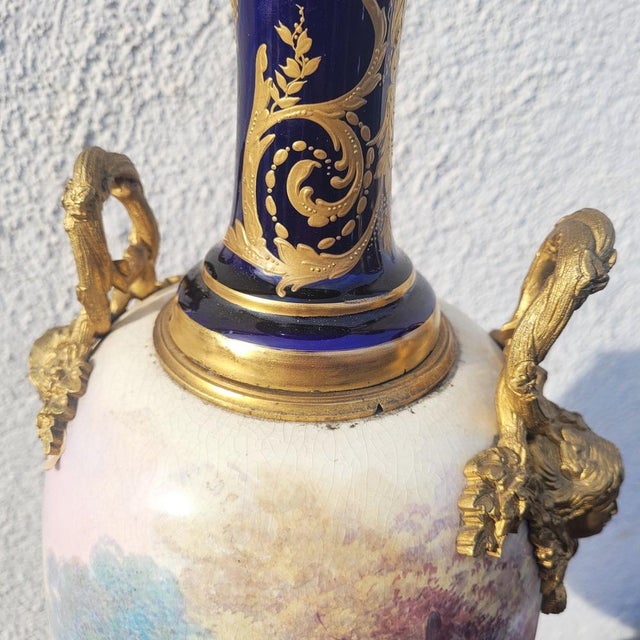 Large 19th Century Vase in Porcelain and Bronze For Sale - Image 5 of 18