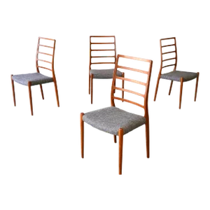 1960s Set of 4 Danish Modern Teak j.l Møller Model 82 Dining Chairs for Møbelfabrik
